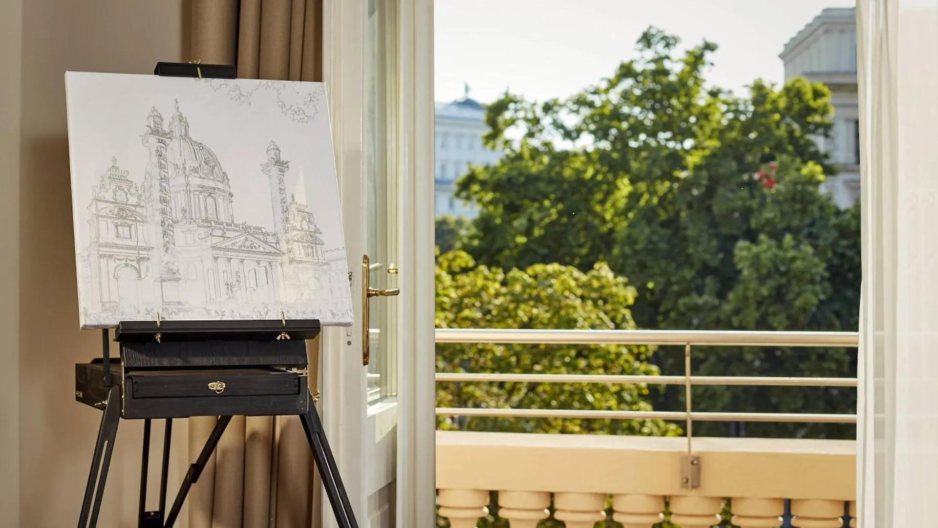 The Ritz-Carlton, Vienna Hotel