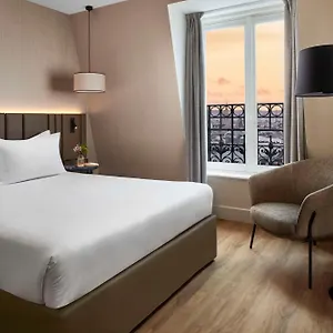 هوليداي إن غار دو لإيه 4*, باريس فرنسا