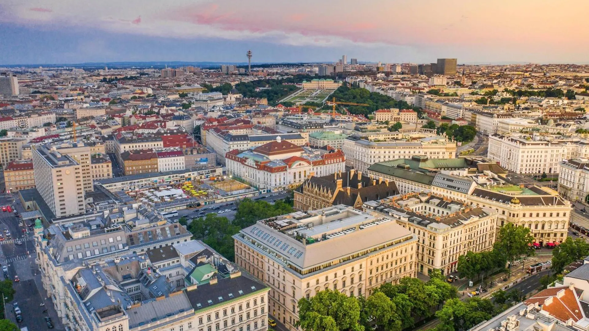 The Ritz-Carlton, Vienna Hotel