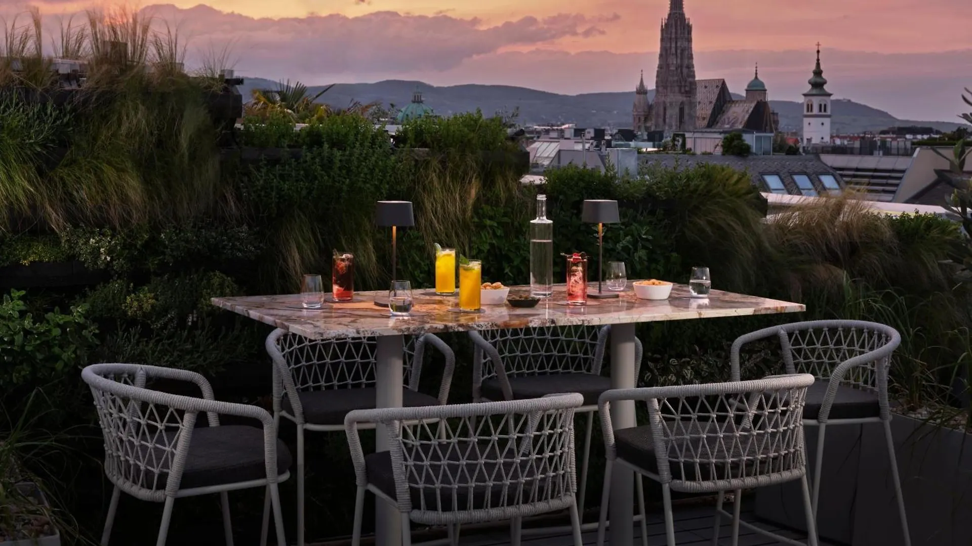 *****  The Ritz-Carlton, Vienna Hotel Austria
