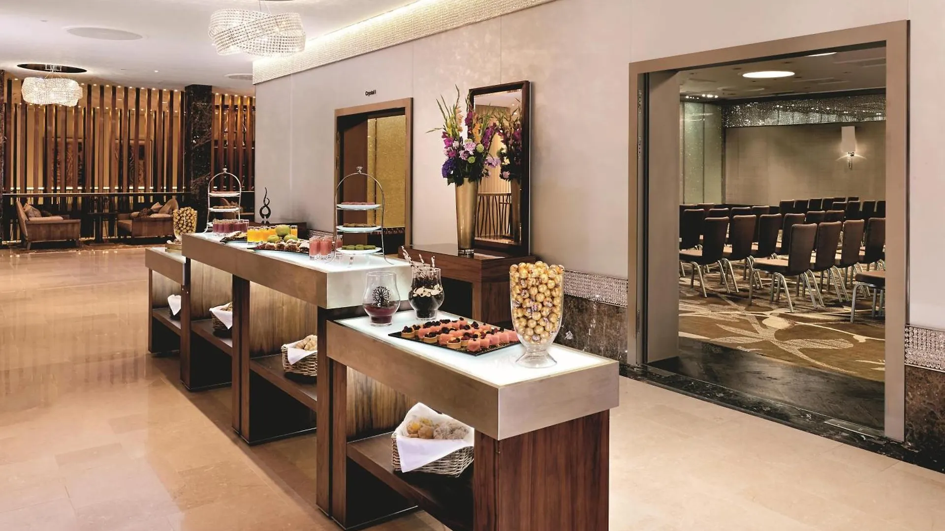The Ritz-Carlton, Vienna Hotel